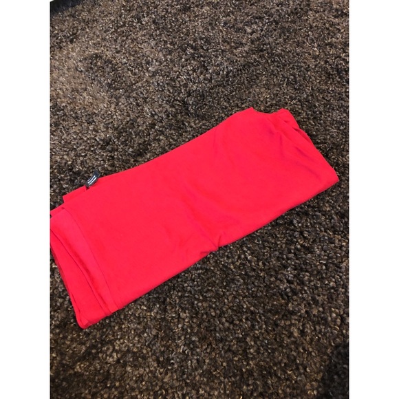 Infinity Scarf - Picture 1 of 2